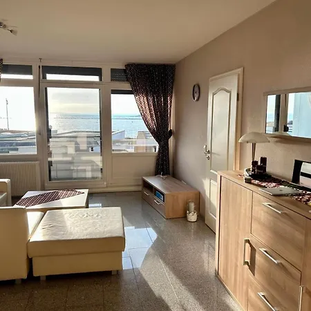 Lilos Beachhouse Апартаменты