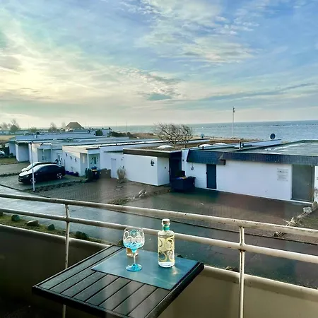 Lilos Beachhouse * Burgtiefe auf Fehmarn