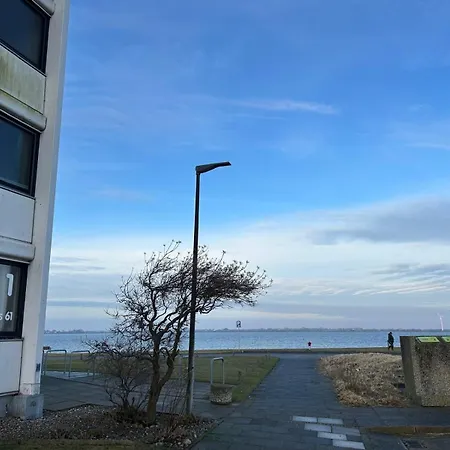 Lilos Beachhouse